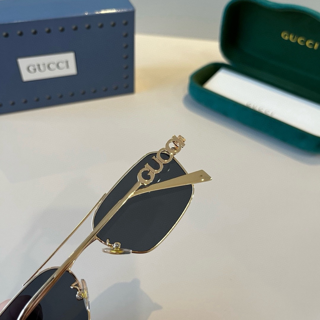 Gucci Designer Sunglasses Men For Women Oval Frame Metal Mirror Legs Sunglasses Retro Frame Sexy Little Women Fashion Luxury Glasses With Box