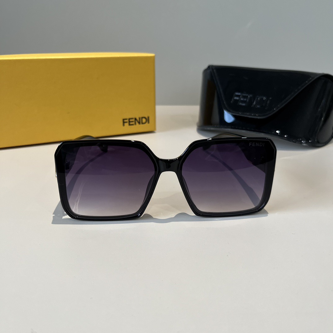 FENDI Sunglasses Fashion Glasses Oval Frame Designer Sunglass Womens Anti-Radiation Polarized Lenses Mens Retro Eyeglasses With Box