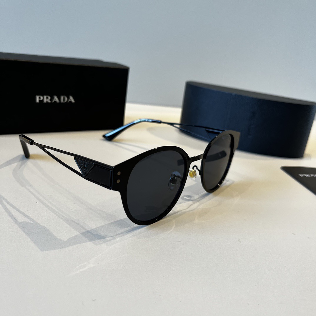 Prada Designer Sunglasses For Women Luxury Mens Sunglasses Classic Rectangular Metal Frame Glasses Goggle Outdoor Beach Sun Protection Glasses Driving Sun Glasses