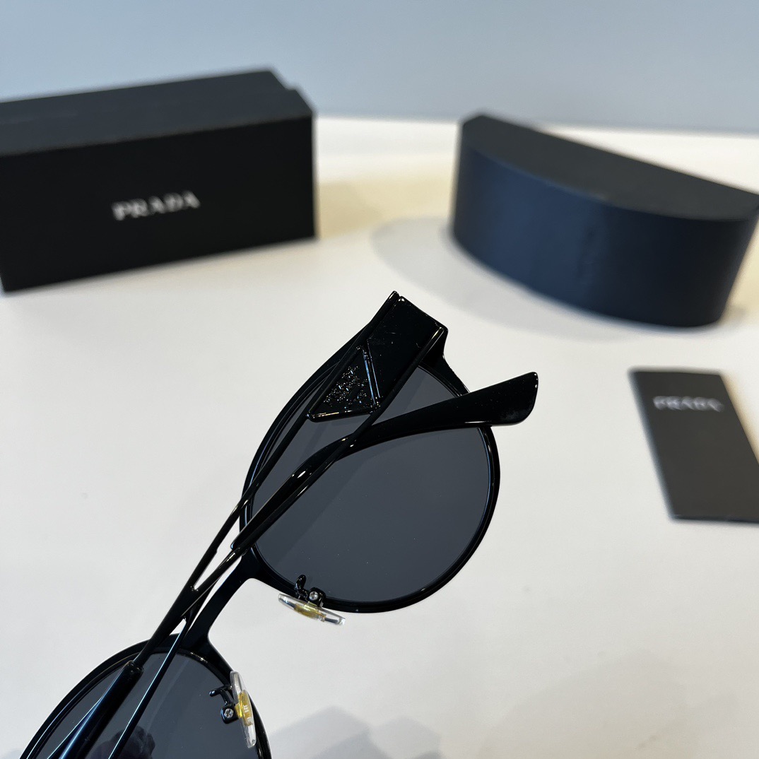 Prada Designer Sunglasses For Women Luxury Mens Sunglasses Classic Rectangular Metal Frame Glasses Goggle Outdoor Beach Sun Protection Glasses Driving Sun Glasses