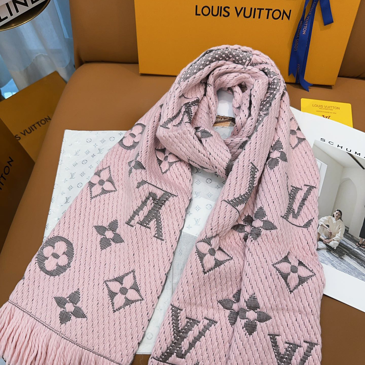 LV Designer Scarf Luxury Women Shawl Cashmere Scarf Warm Designer Shawls Wraps Print Smooth Fashion Bufanda Thick Blanket Scarves Mens Classics Scarf
