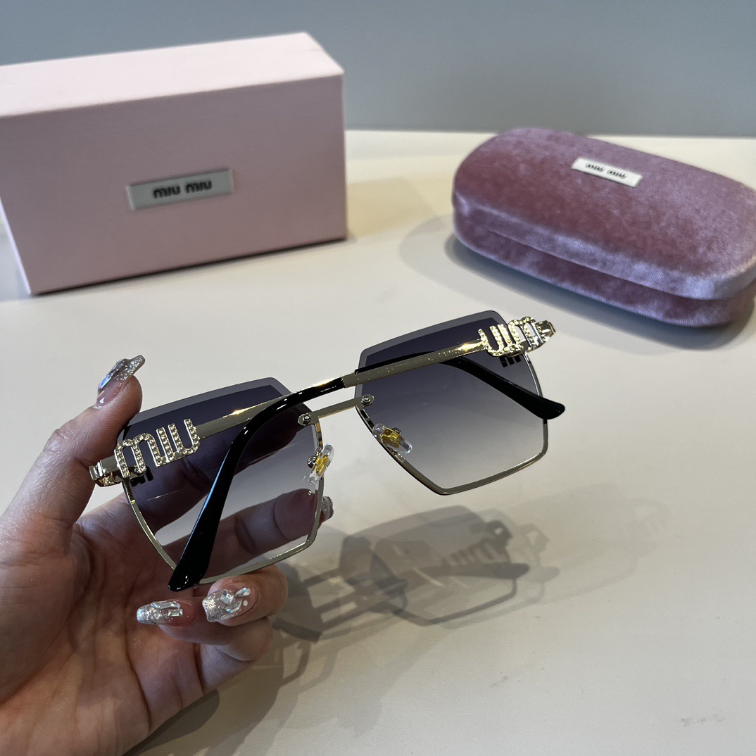 MIU MIU Designer Sunglasses For Women Luxury Mens Sunglasses Classic Rectangular Metal Frame Glasses Goggle Outdoor Beach Sun Protection Glasses Driving Sun Glasses