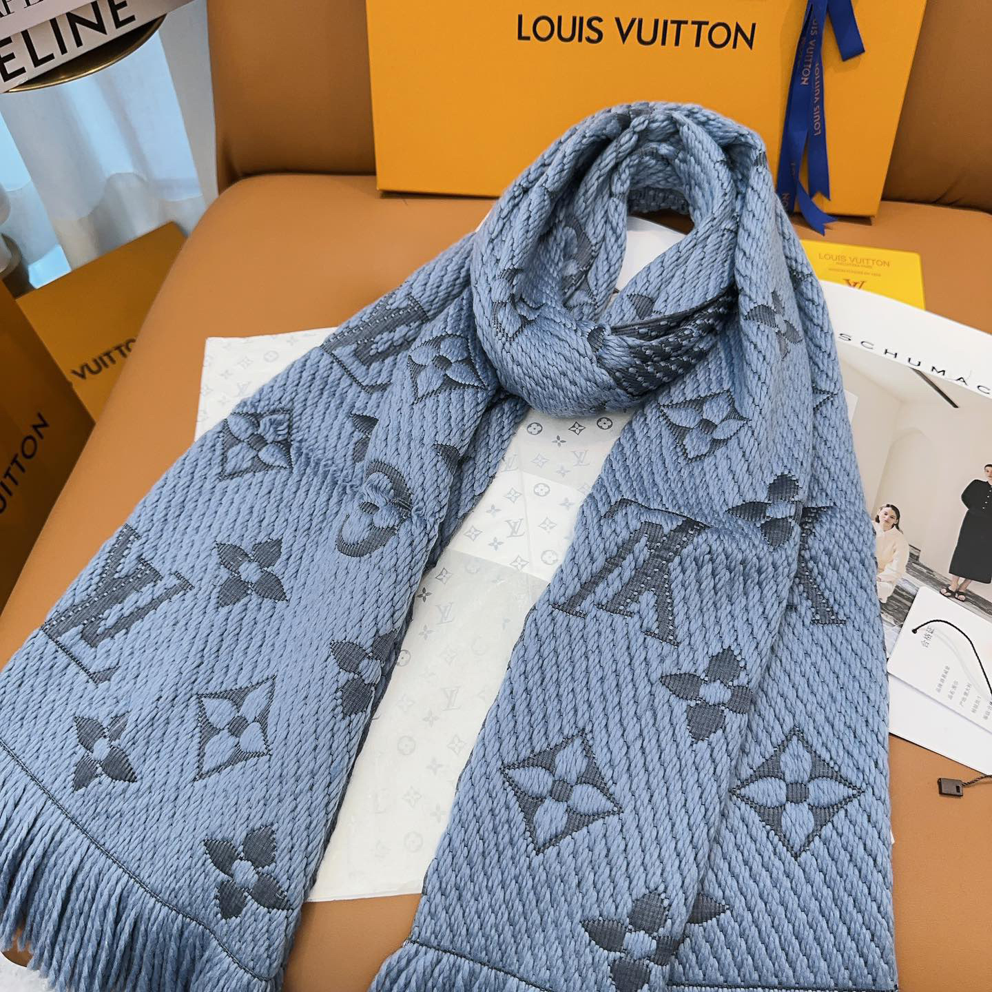 LV Designer Scarf Luxury Women Shawl Cashmere Scarf Warm Designer Shawls Wraps Print Smooth Fashion Bufanda Thick Blanket Scarves Mens Classics Scarf