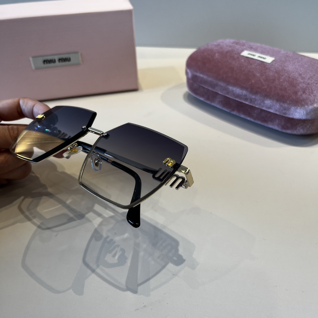 MIU MIU Designer Sunglasses For Women Luxury Mens Sunglasses Classic Rectangular Metal Frame Glasses Goggle Outdoor Beach Sun Protection Glasses Driving Sun Glasses