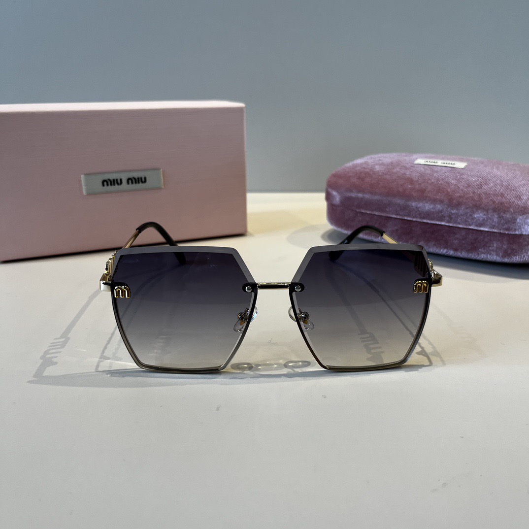 MIU MIU Designer Sunglasses For Women Luxury Mens Sunglasses Classic Rectangular Metal Frame Glasses Goggle Outdoor Beach Sun Protection Glasses Driving Sun Glasses