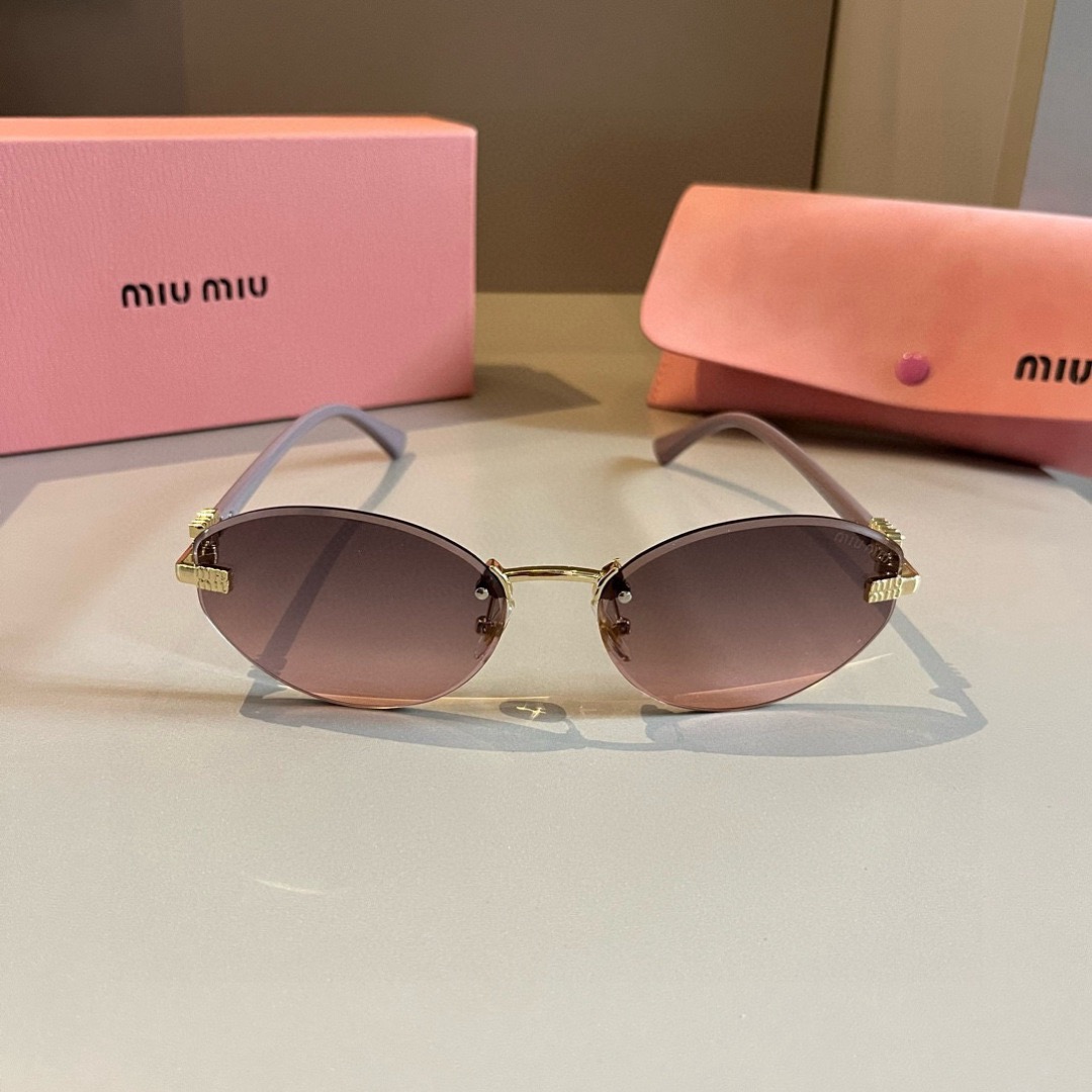MIU MIU Designer Sunglasses Men For Women Oval Frame Metal Mirror Legs Sunglasses Retro Frame Sexy Little Women Fashion Luxury Glasses With Box