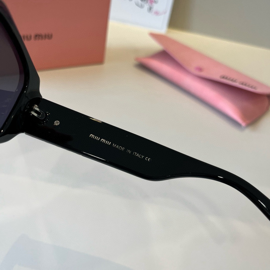 MIU MIU For Women Mens Designer Sunglasses Men Flower Lens Sunglasses With Letter Designer Sun Glasses Unisex Traveling Sunglass