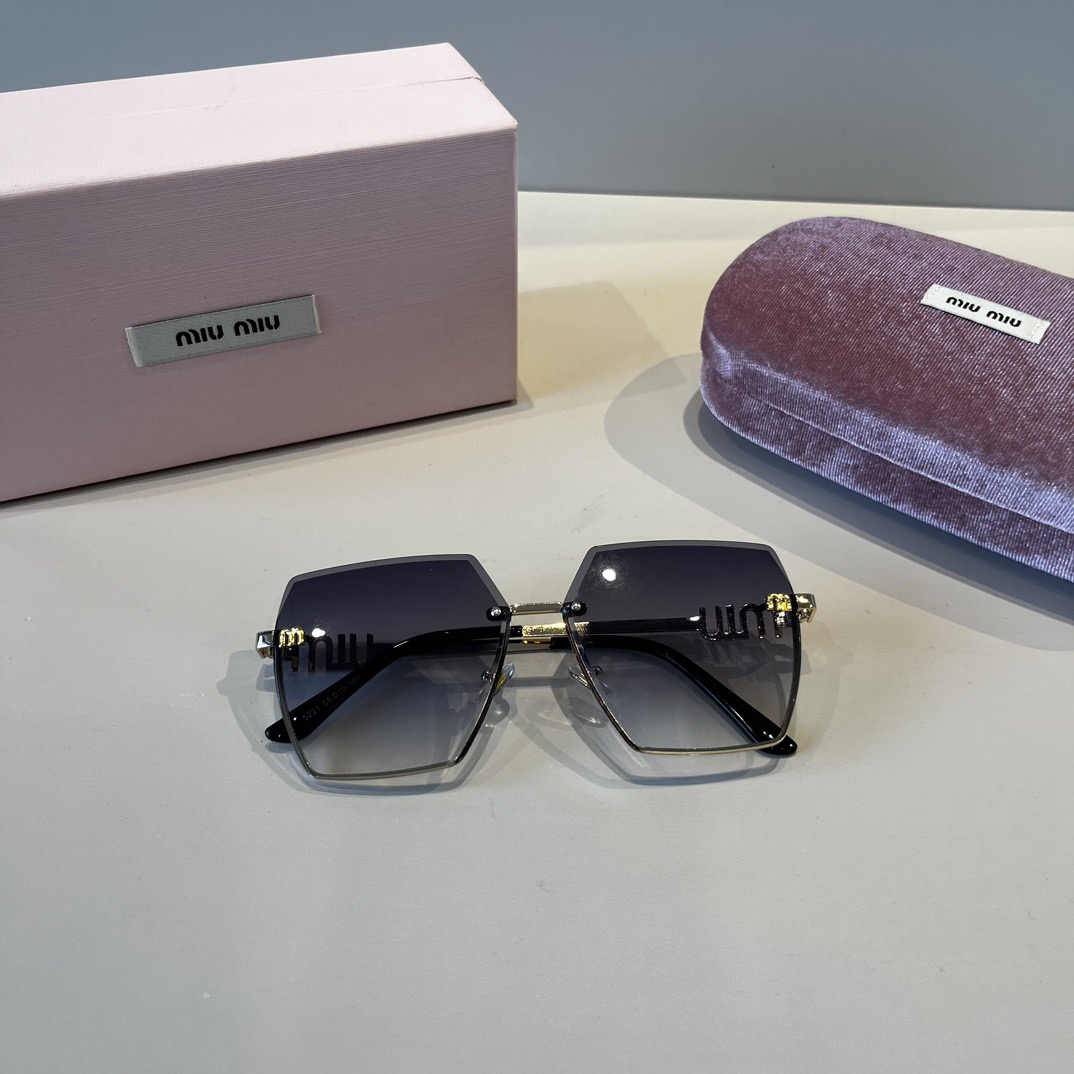 MIU MIU Designer Sunglasses For Women Luxury Mens Sunglasses Classic Rectangular Metal Frame Glasses Goggle Outdoor Beach Sun Protection Glasses Driving Sun Glasses