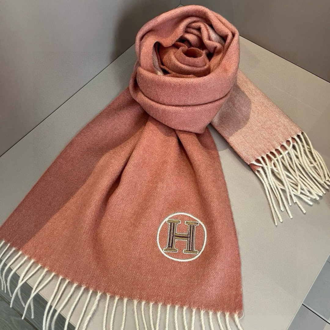 Hermes Designer Scarf Cashmere Scarf Women's Long Shawl Soft And Comfortable Luxury Double Sided Tassel Scarf Letter Tassel Shawl Unisex Scarf With Box