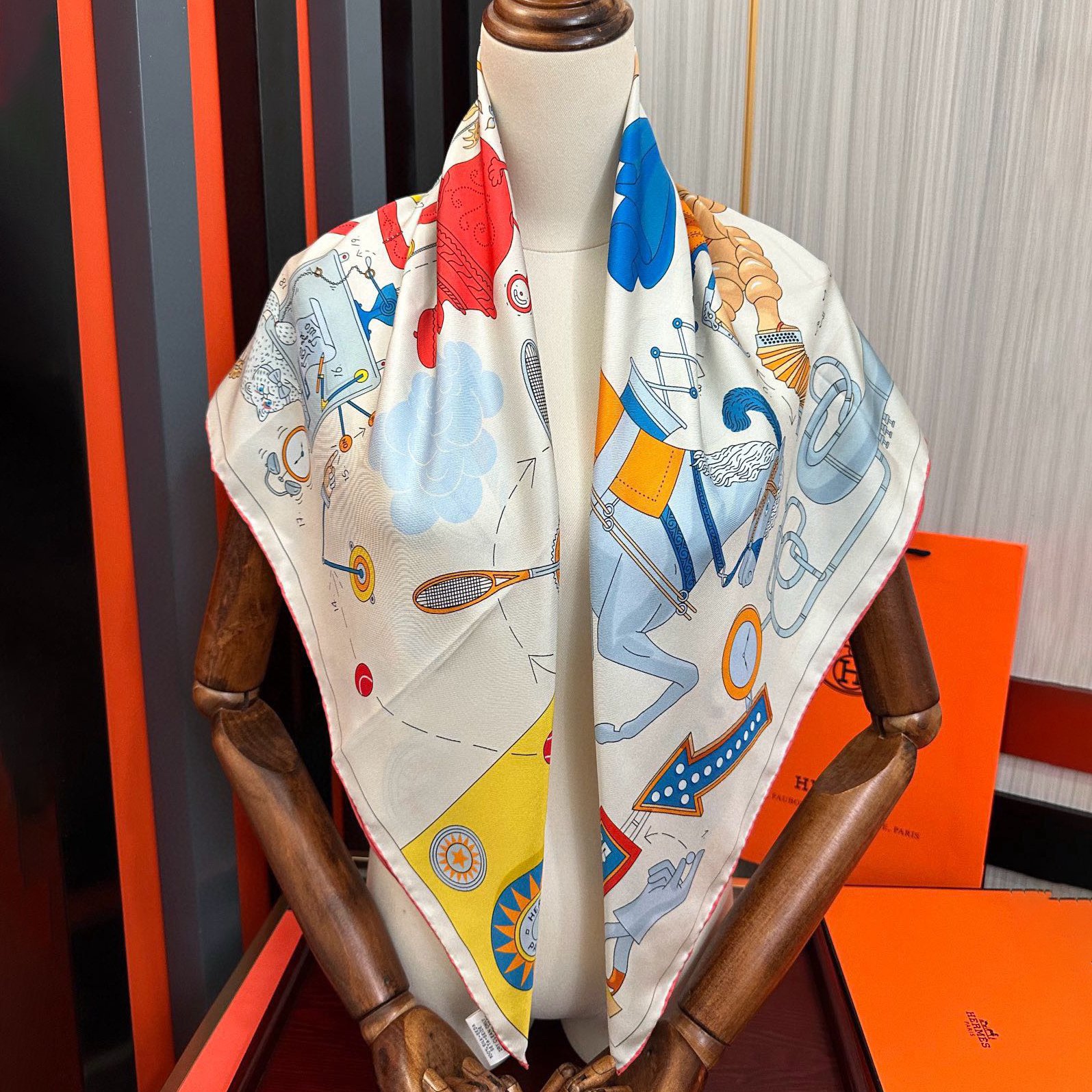 Hermes Designer Silk Scarf For Women Luxurious Scarf High End Classic Print Pattern Designer Shawl Scarves New Gift Easy To Match Soft Touch Silk Color-Blocking Fringed Edges With Box