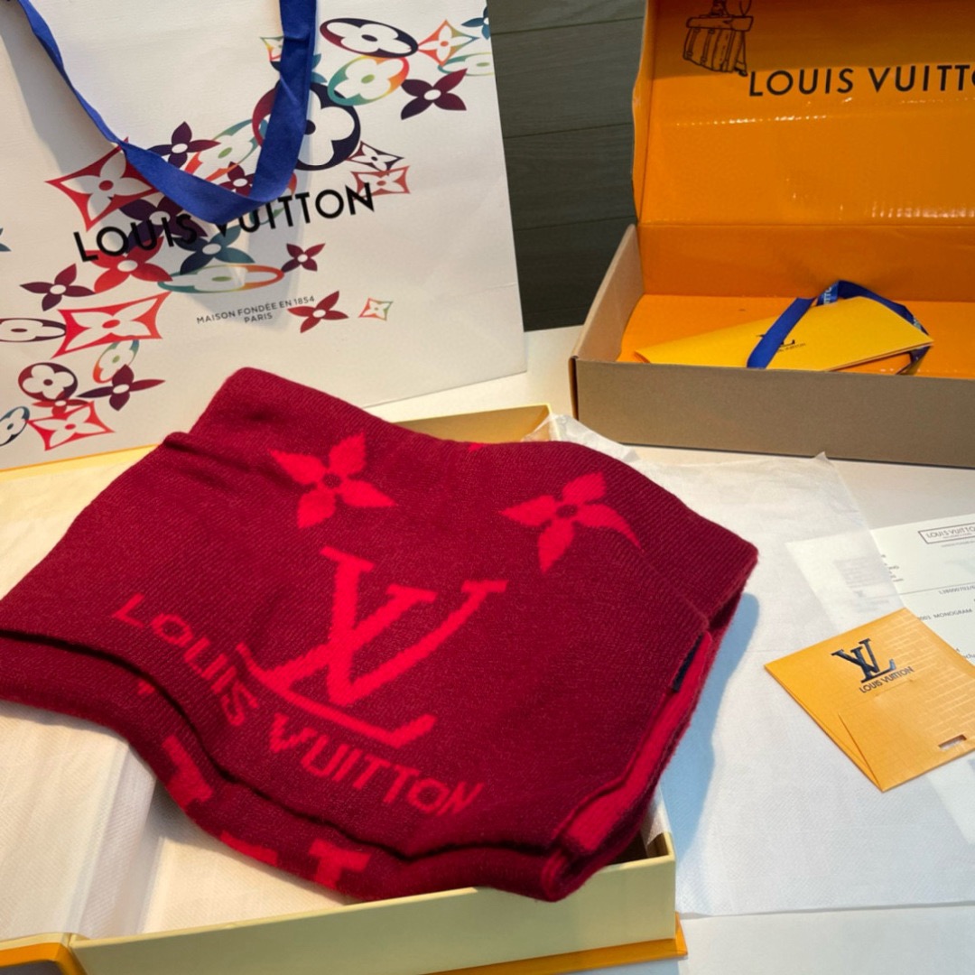 LV Designer Scarf Luxury Women Shawl Cashmere Scarf Warm Designer Shawls Wraps Letter Smooth Fashion Scarves Mens Classics Scarf