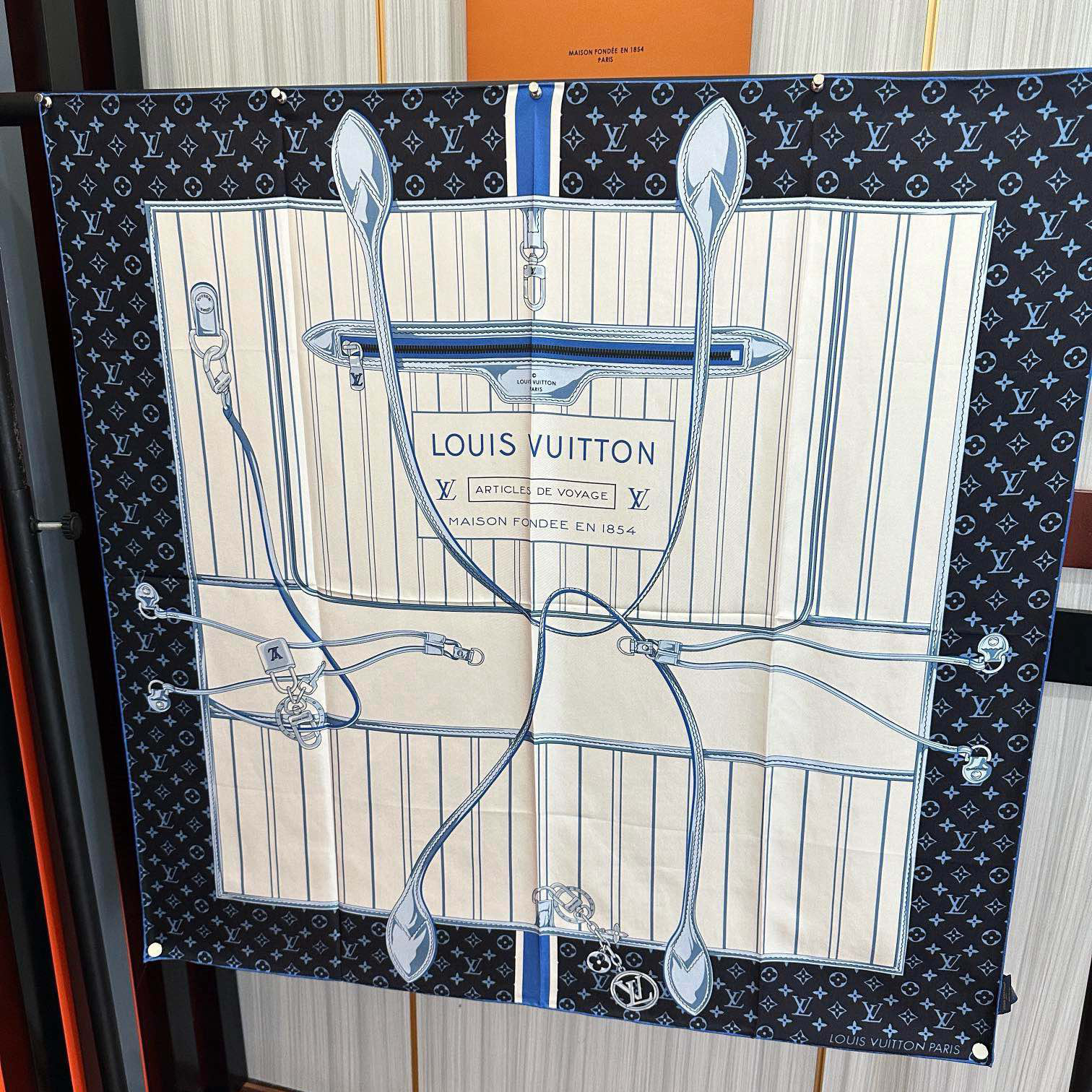 LV Designer Silk Scarf For Women Luxurious Scarf High End Classic Print Pattern Designer Shawl Scarves New Gift Easy To Match Soft Touch Silk Color-Blocking Fringed Edges With Box