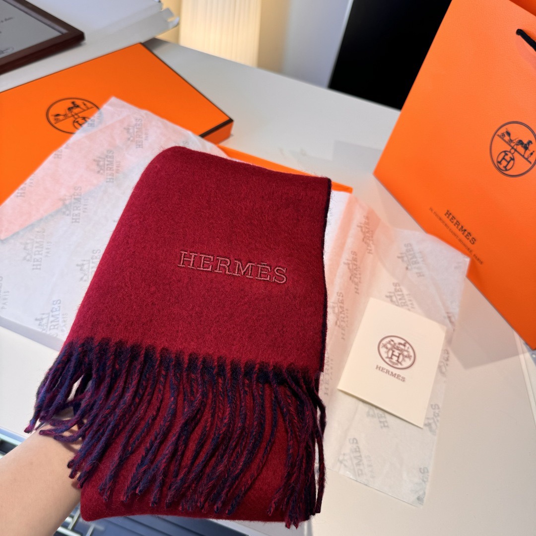 Hermes Designer Scarf Cashmere Scarf Women's Long Shawl Soft And Comfortable Luxury Double Sided Tassel Scarf Letter Tassel Shawl Unisex Scarf With Box