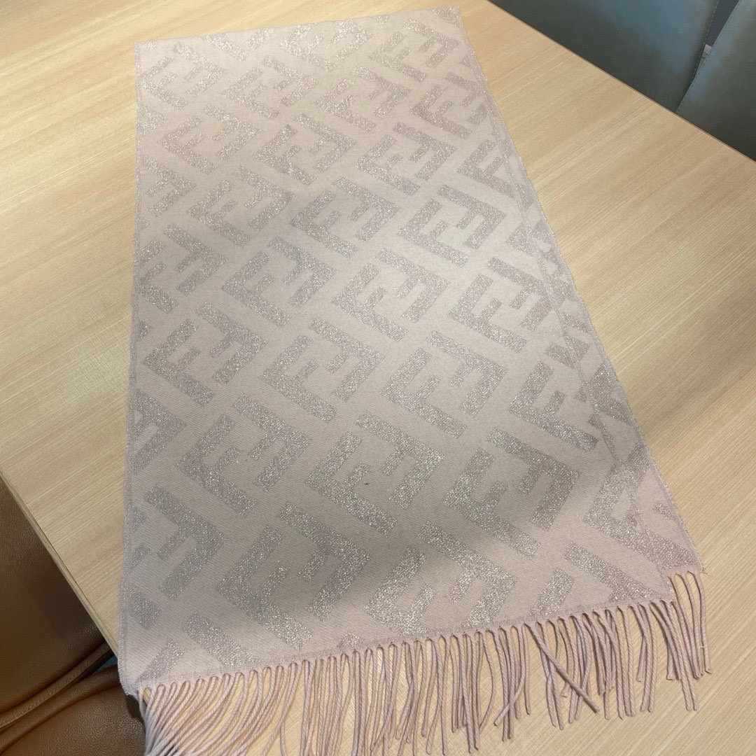FENDI Designer Scarf Luxury Women Shawl Cashmere Scarf Warm Designer Shawls Wraps Letter Smooth Fashion Scarves Mens Classics Scarf With Box