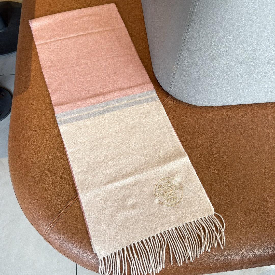 Hermes Designer Silk Scarf For Women Luxurious Scarf High End Classic Solid Pattern Designer Shawl Scarves New Gift Easy To Match Soft Touch Color-Blocking Fringed Edges With Box