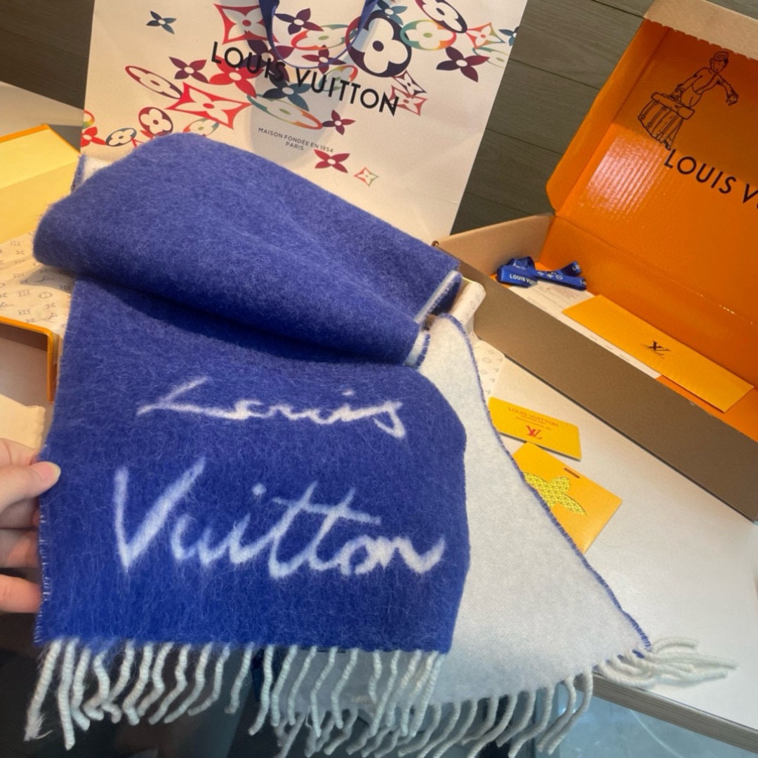LV Designer Scarf Cashmere Scarf Women's Long Shawl Soft And Comfortable Luxury Double Sided Tassel Scarf Letter Tassel Shawl Unisex Scarf With Box