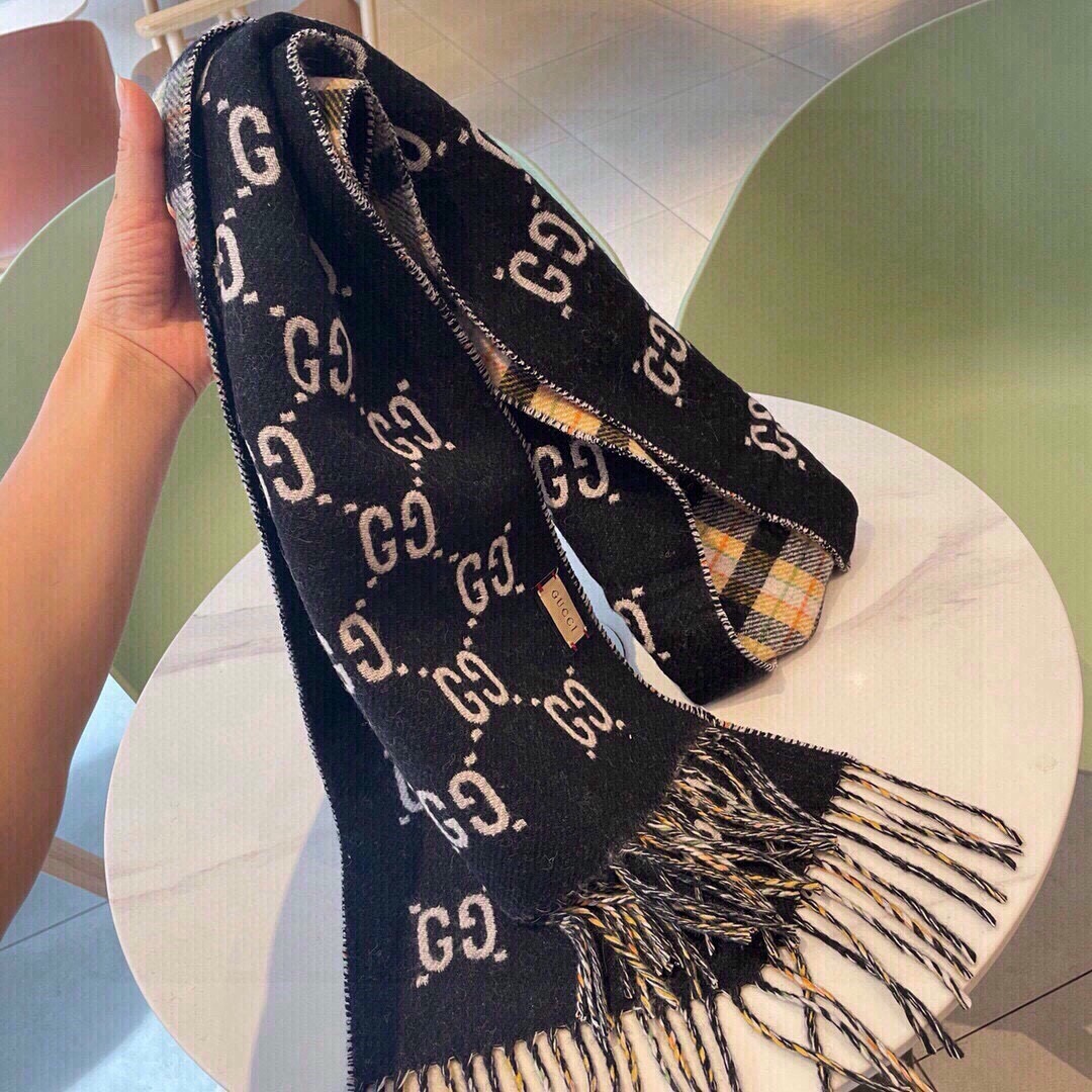 Gucci Designer Scarf Cashmere Scarf Women's Long Shawl Soft And Comfortable Luxury Double Sided Tassel Scarf Letter Tassel Shawl Unisex Scarf With Box