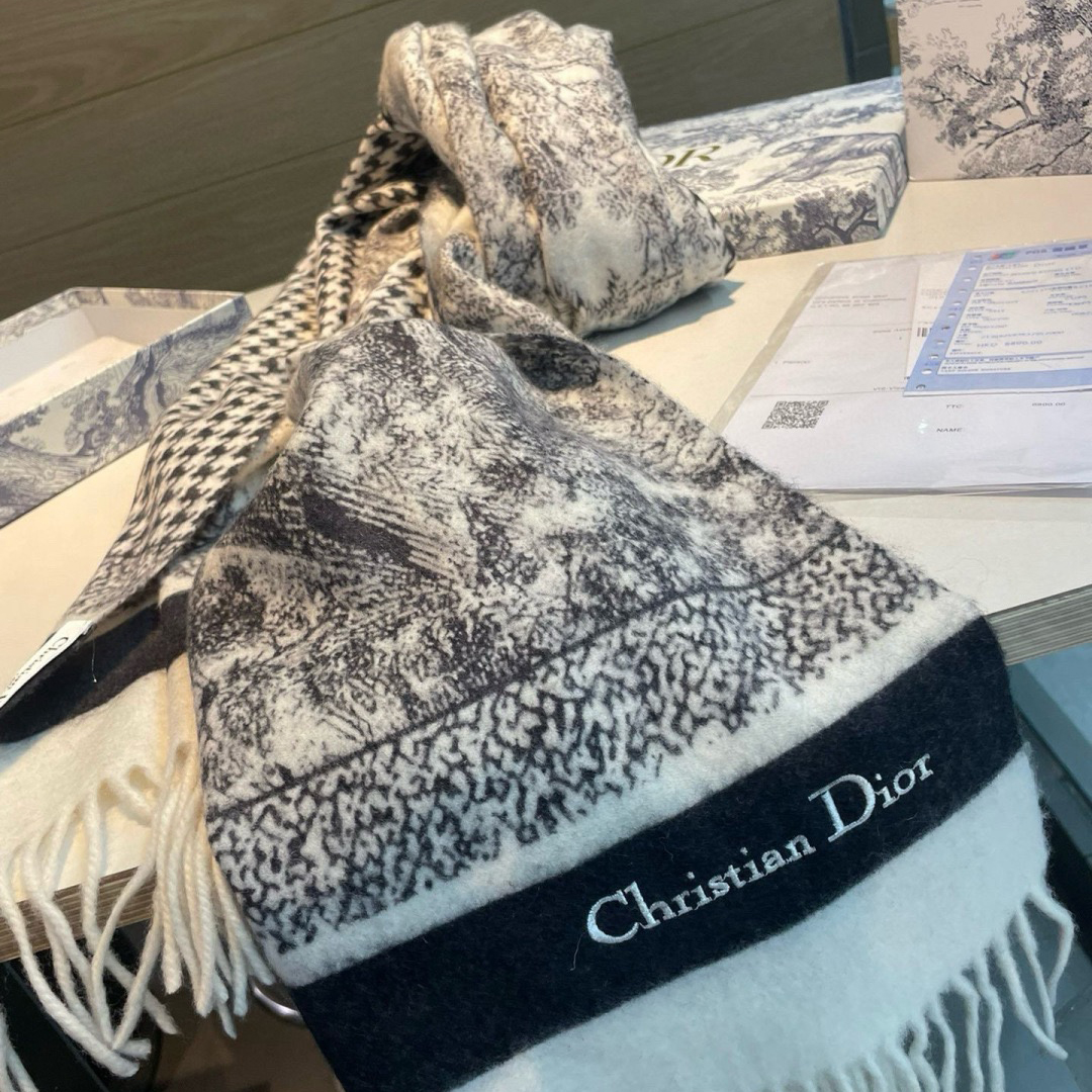 Dior Designer Scarf Luxury Women Shawl Cashmere Scarf Warm Designer Shawls Wraps Print Smooth Fashion Scarves Mens Classics Scarf With Box