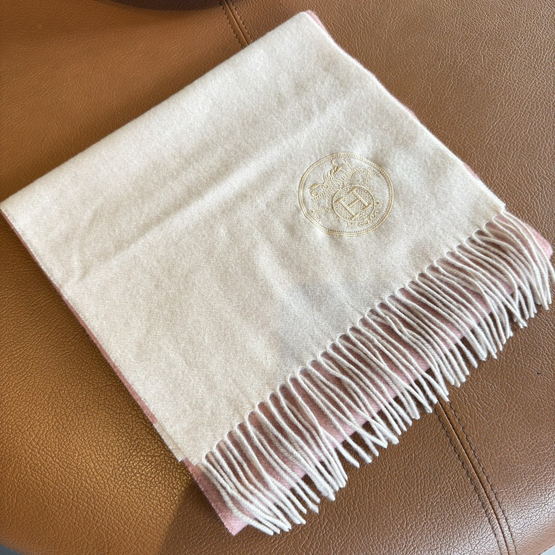 Hermes Designer Silk Scarf For Women Luxurious Scarf High End Classic Solid Pattern Designer Shawl Scarves New Gift Easy To Match Soft Touch Color-Blocking Fringed Edges With Box