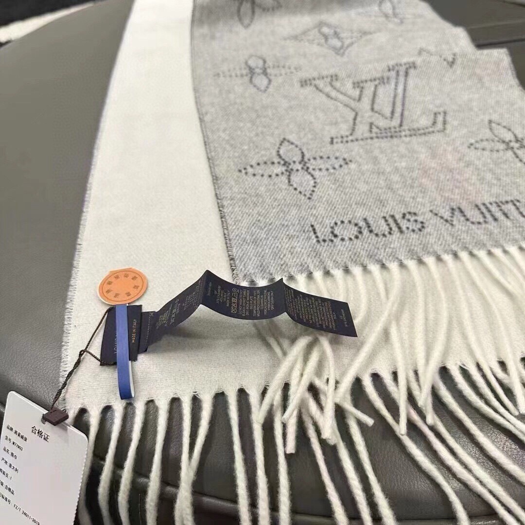 LV Designer Scarf Cashmere Scarf Women's Long Shawl Soft And Comfortable Luxury Double Sided Tassel Scarf Letter Tassel Shawl Unisex Scarf With Box