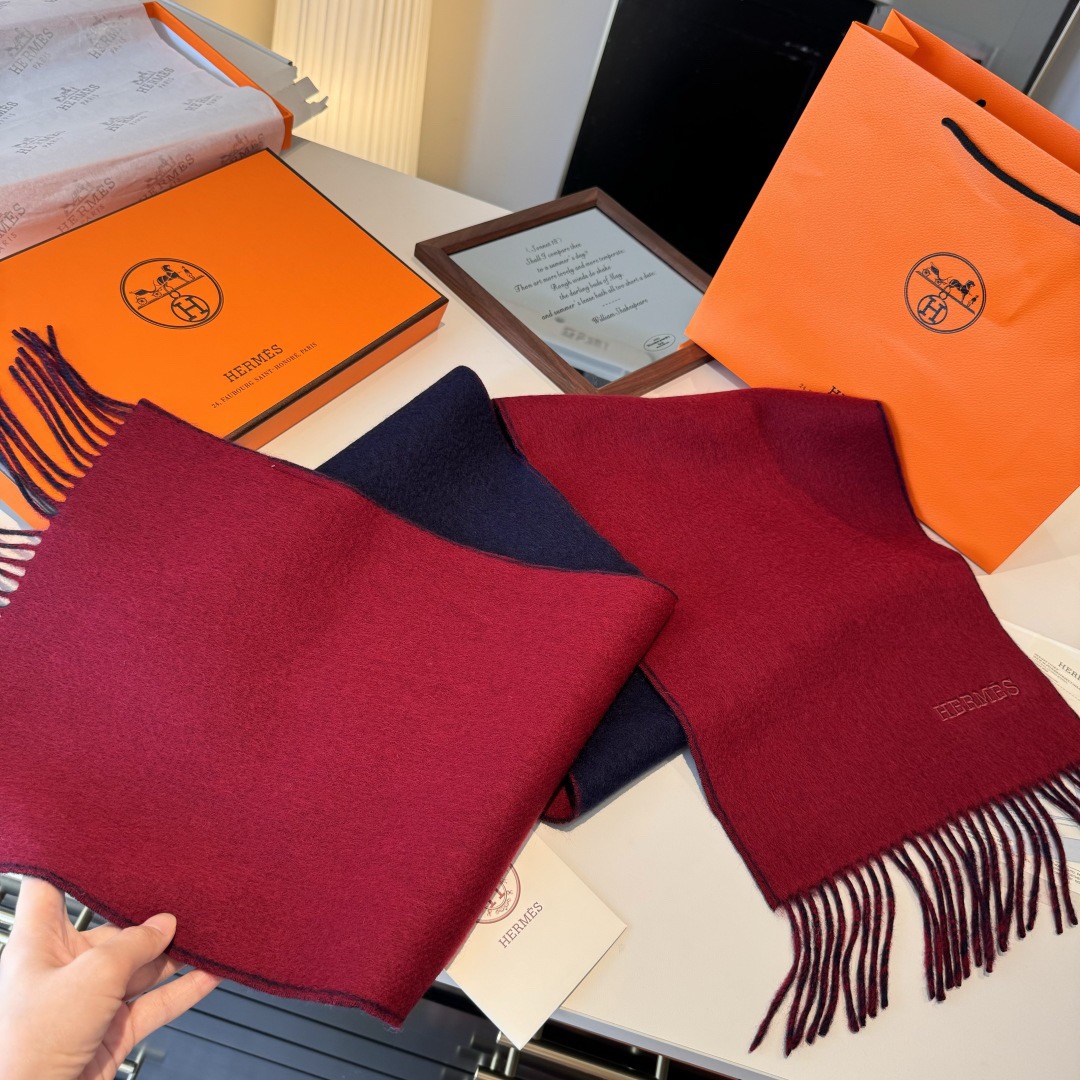 Hermes Designer Scarf Cashmere Scarf Women's Long Shawl Soft And Comfortable Luxury Double Sided Tassel Scarf Letter Tassel Shawl Unisex Scarf With Box