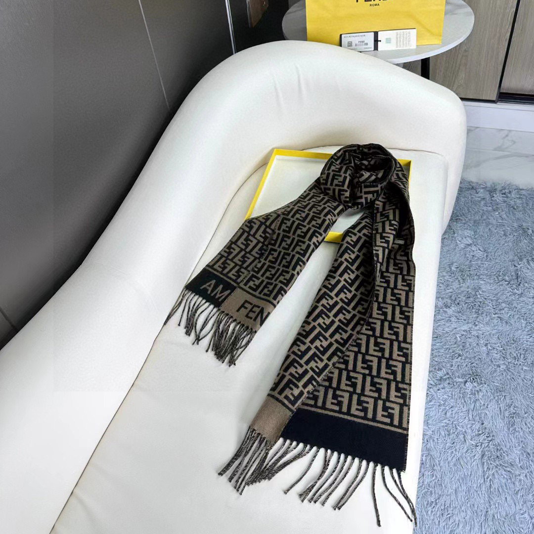 FENDI Designer Scarf Cashmere Scarf Women's Long Shawl Soft And Comfortable Luxury Double Sided Tassel Scarf Letter Tassel Shawl Unisex Scarf With Box