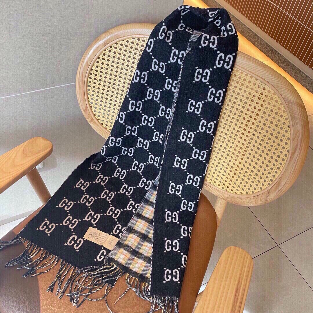 Gucci Designer Scarf Cashmere Scarf Women's Long Shawl Soft And Comfortable Luxury Double Sided Tassel Scarf Letter Tassel Shawl Unisex Scarf With Box
