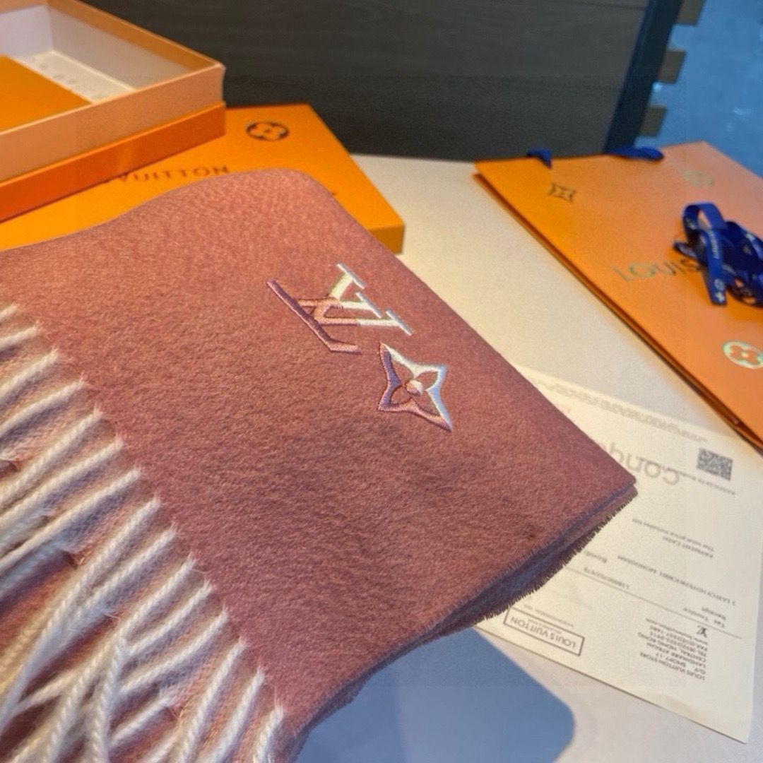 LV Designer Scarf Cashmere Scarf Women's Long Shawl Soft And Comfortable Luxury Double Sided Tassel Scarf Letter Tassel Shawl Unisex Scarf With Box