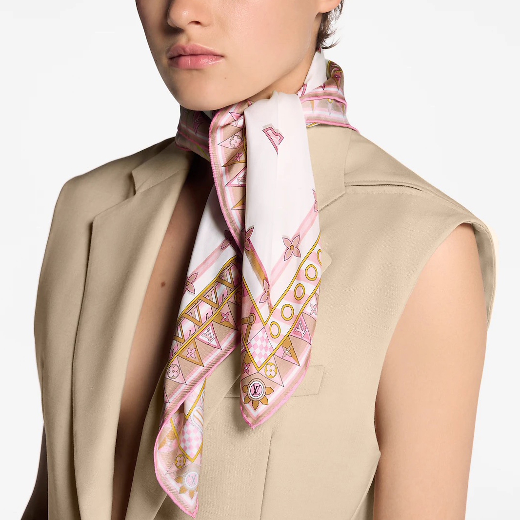 LV Designer Silk Scarf For Women Luxurious Scarf High End Classic Print Pattern Designer Shawl Scarves New Gift Easy To Match Soft Touch Fringed Edges With Box