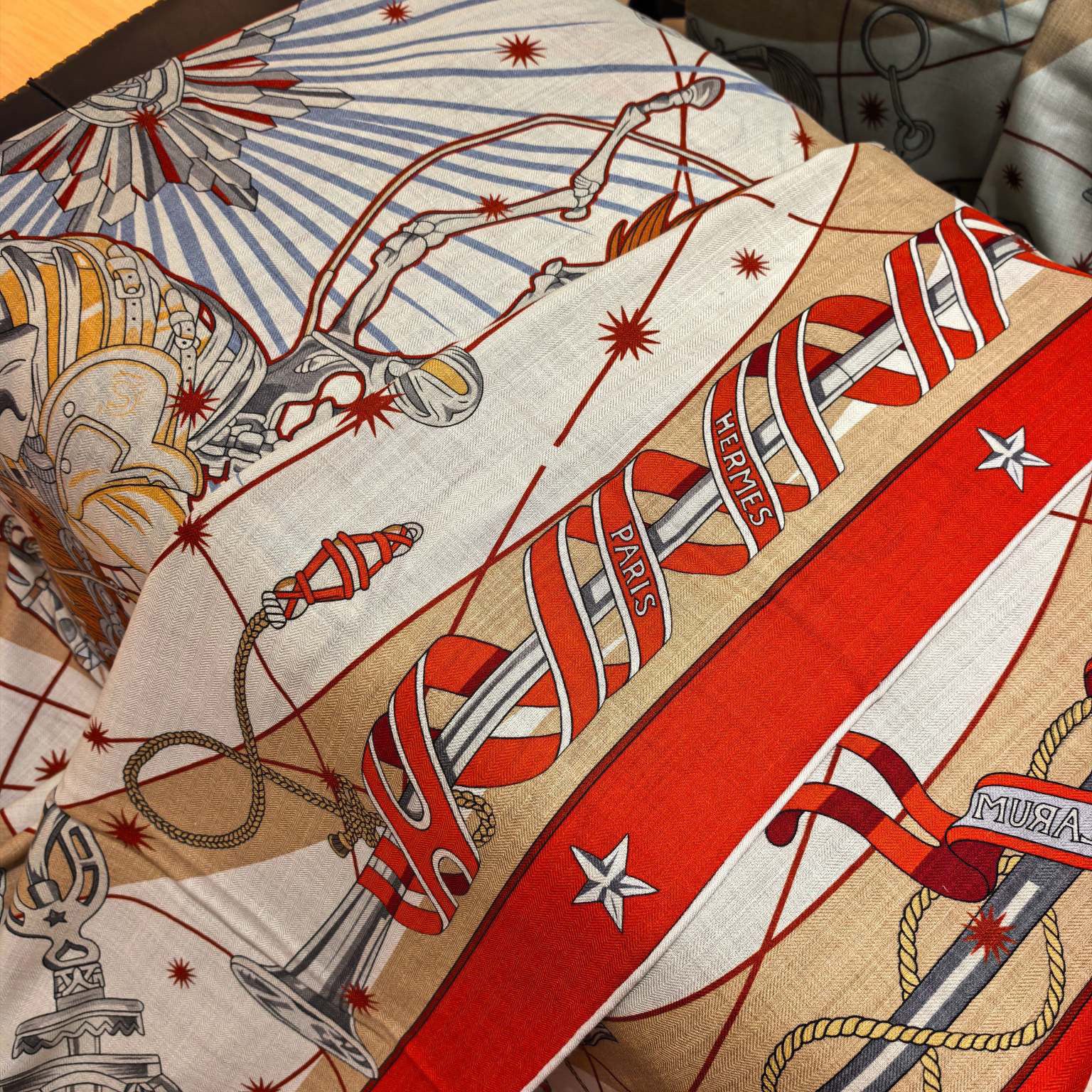 Hermes Designer Silk Scarf For Women Luxurious Scarf High End Classic Print Pattern Designer Shawl Scarves New Gift Easy To Match Soft Touch Fringed Edges With Box