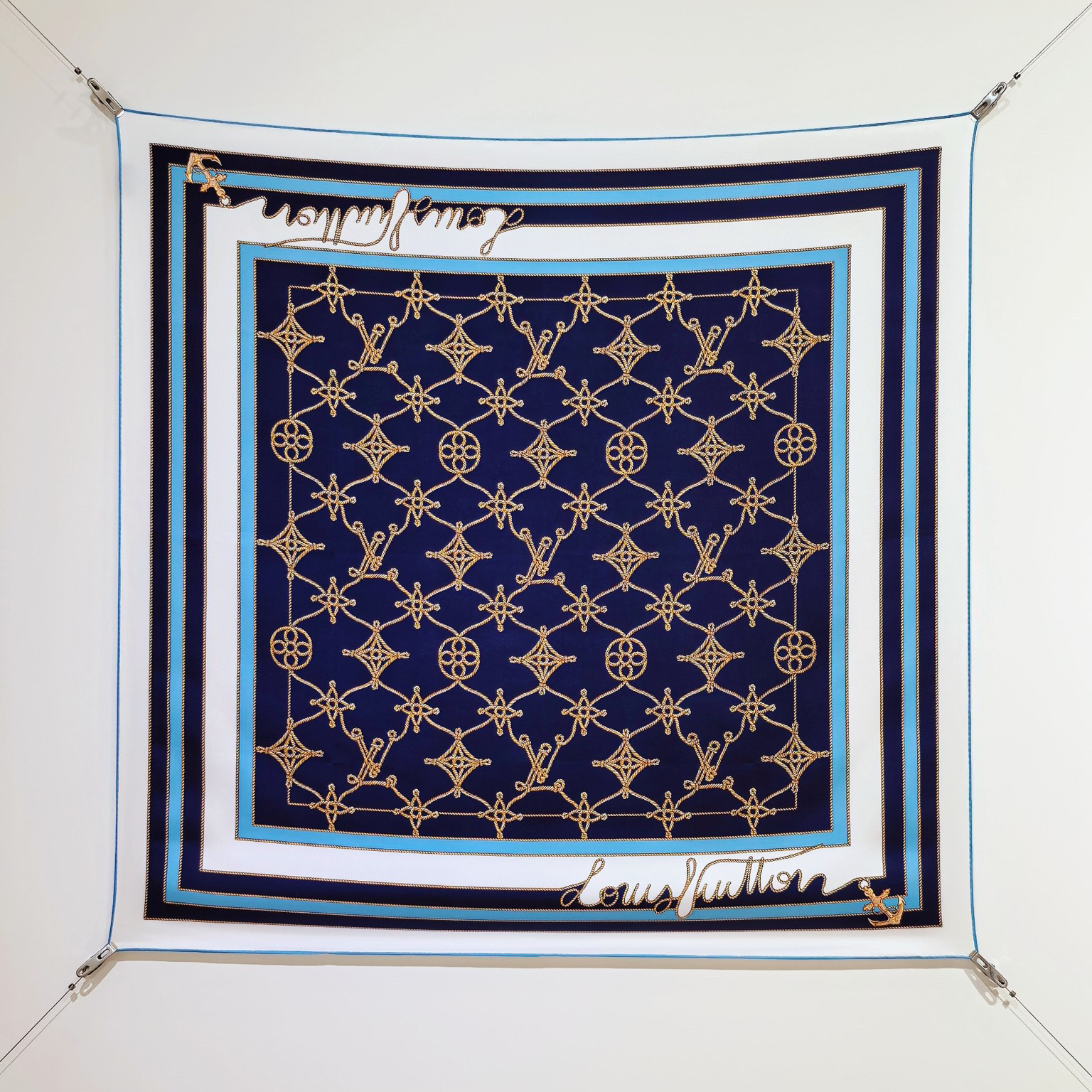 LV Designer Silk Scarf For Women Luxurious Scarf High End Classic Print Pattern Designer Shawl Scarves New Gift Easy To Match Soft Touch Fringed Edges With Box