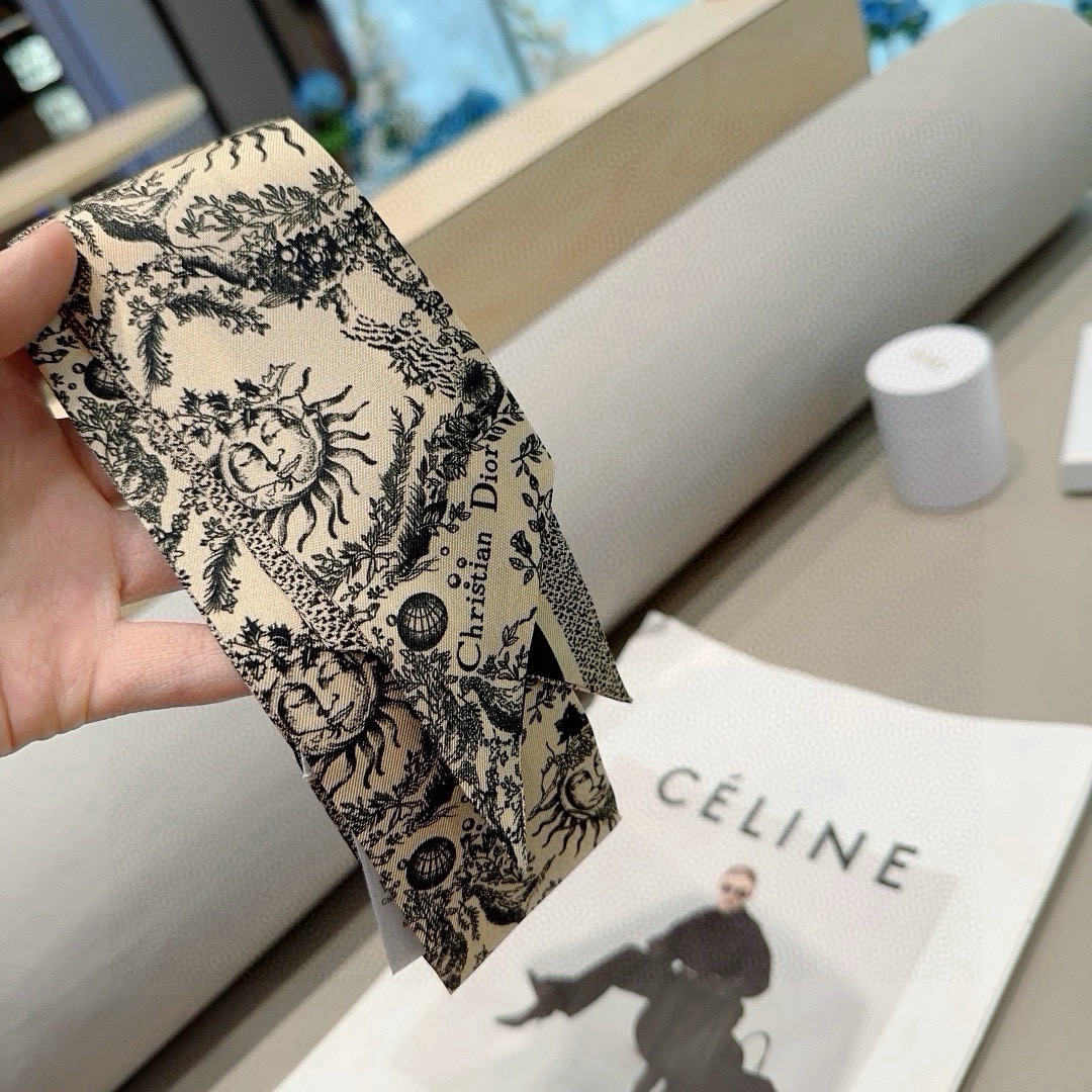 Dior Womens Fashion Silk Scarf Designer Scarves Letter Printed Bag Scarfs Hair Thin Scarves Neck Tie Womens Scarves Luxury Headband Long Handle Bag Accessories With Box
