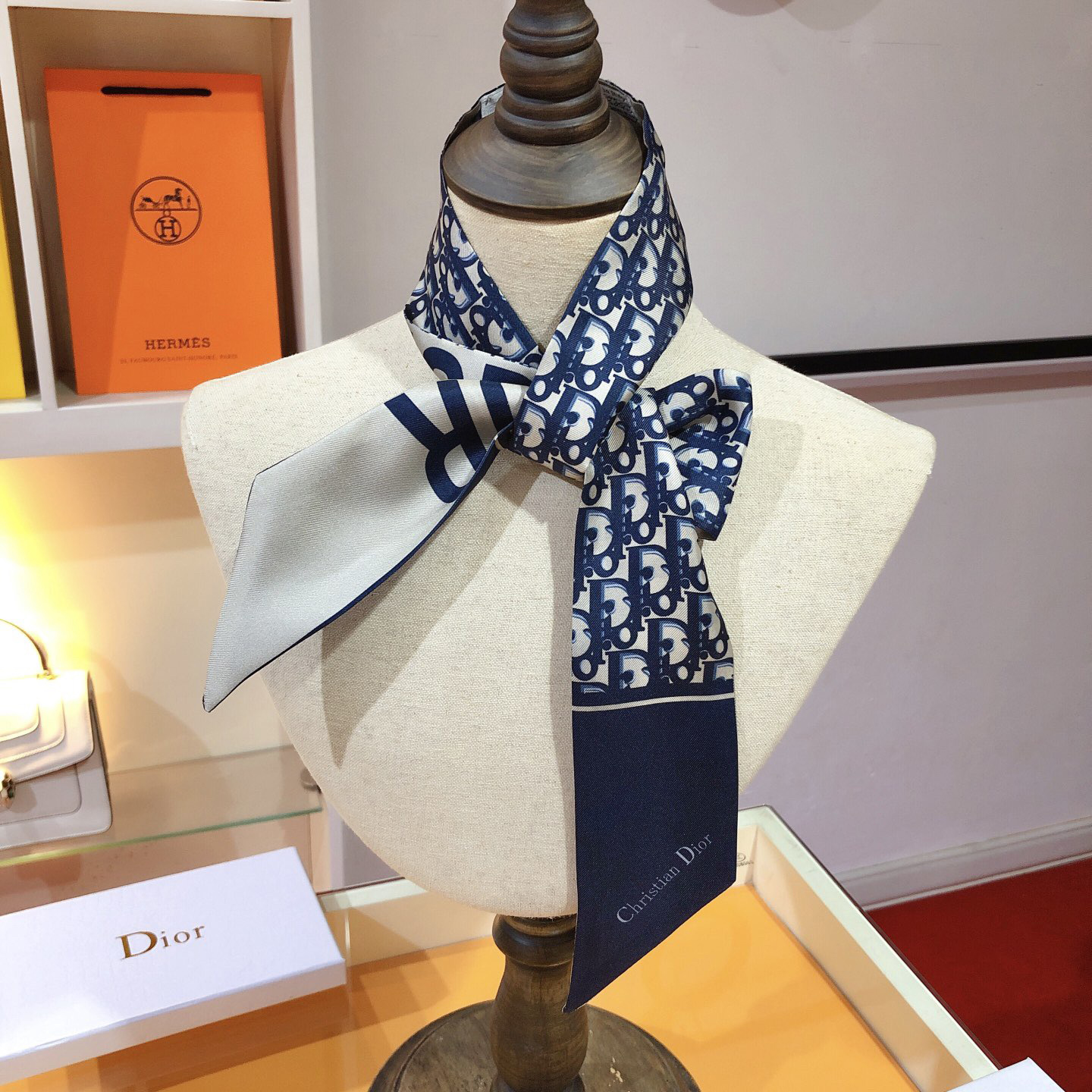 Dior Womens Fashion Silk Scarf Designer Scarves Colorful Printed Bag Scarfs Hair Thin Scarves Neck Tie Womens Scarves Luxury Headband Long Handle Bag Accessories With Box