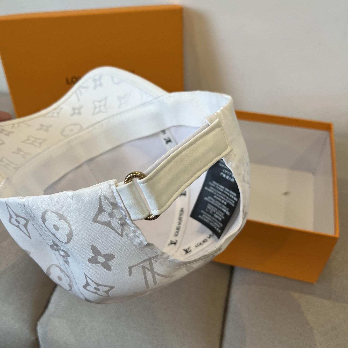 LV Luxury Designer Hats Fashion Baseball Cap Men And Women Sports Street Caps Forward Caps Sun Prevent Baseball Cap Outdoor Hat For Men Casquette Adjustable To Fit Hats With Box