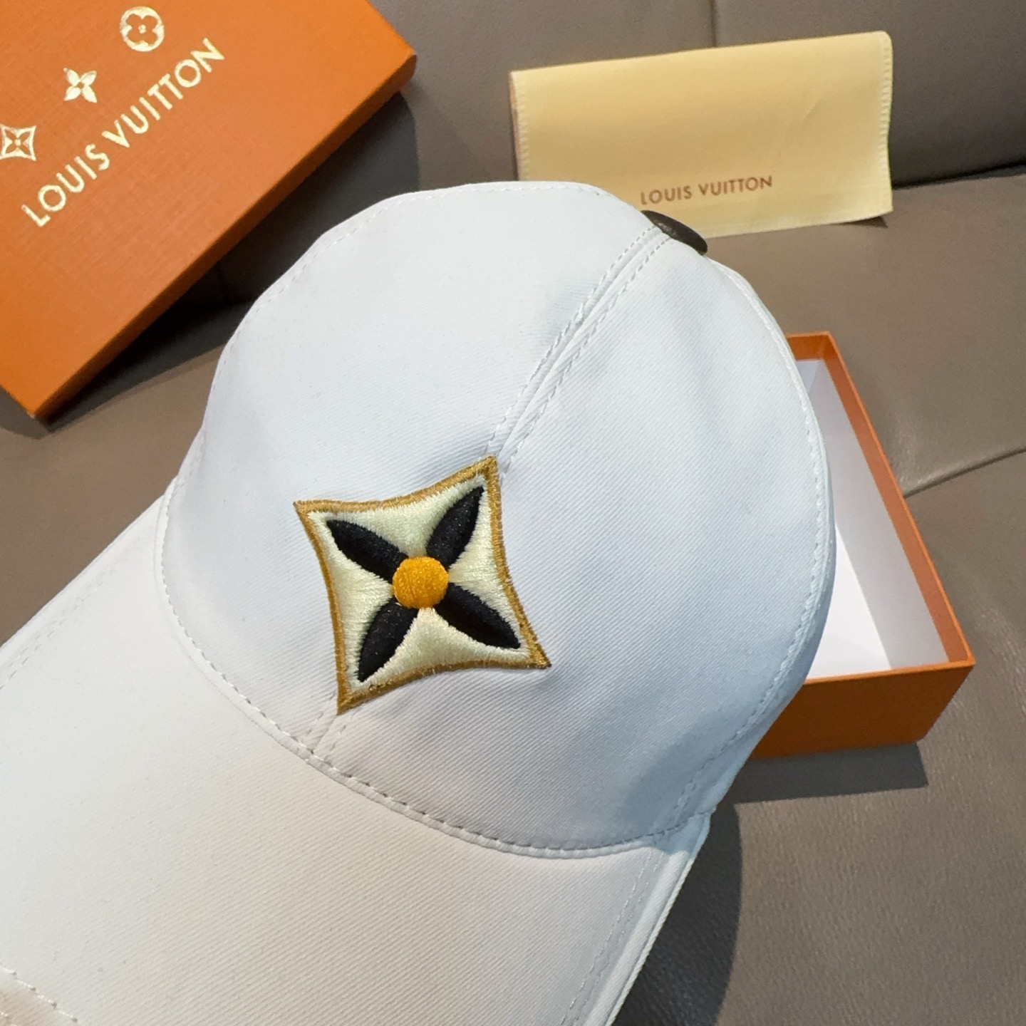 LV Luxury Designer Fashion Baseball Cap Men And Women Sports Street Caps Forward Caps Sun Prevent Baseball Cap Outdoor Hat For Men Casquette Adjustable To Fit Hats With Box