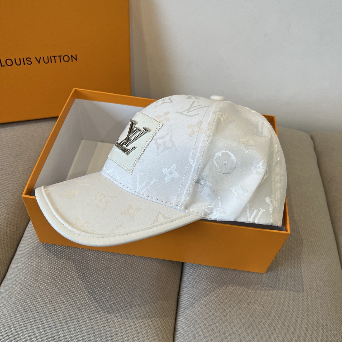 LV Luxury Designer Hats Fashion Baseball Cap Men And Women Sports Street Caps Forward Caps Sun Prevent Baseball Cap Outdoor Hat For Men Casquette Adjustable To Fit Hats With Box