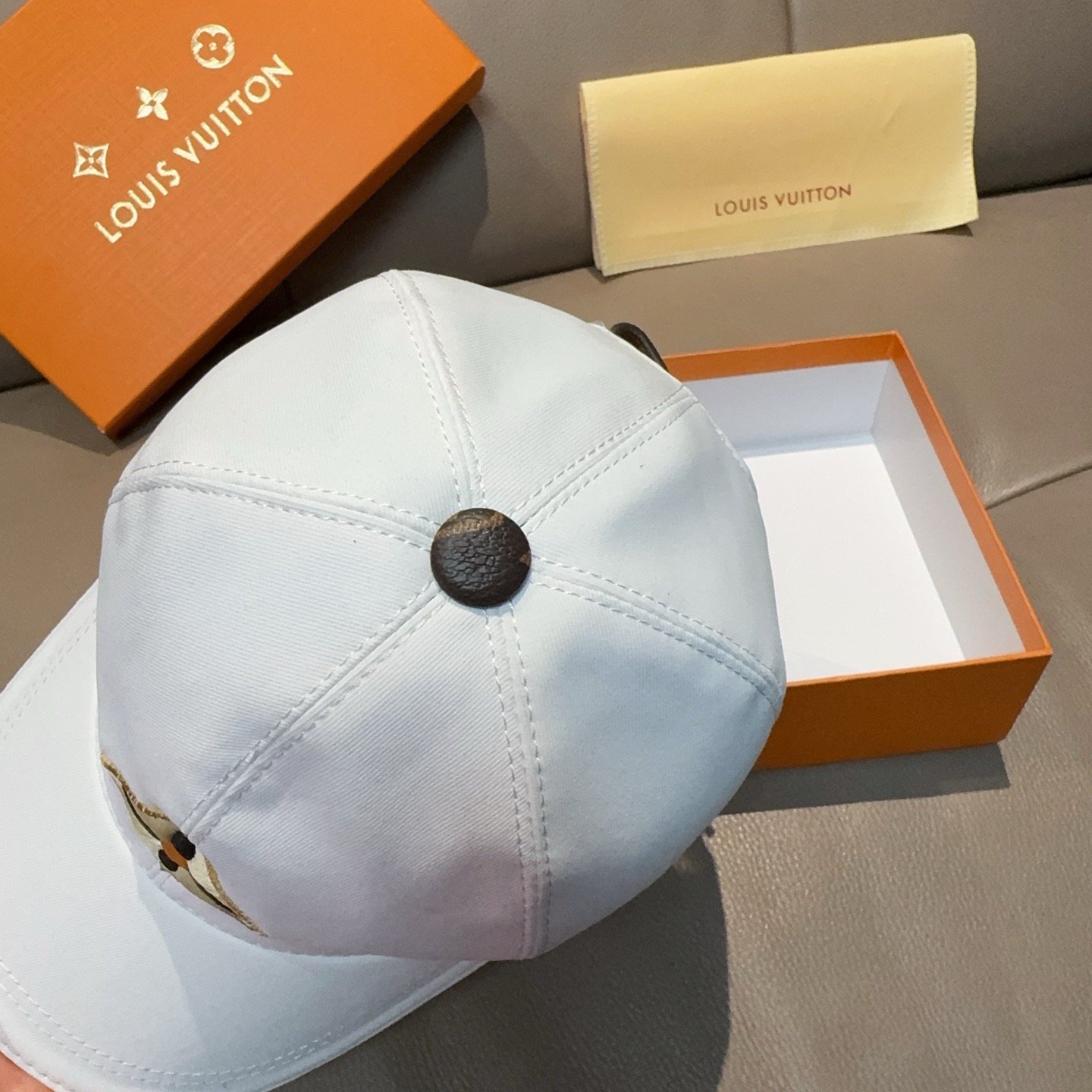 LV Luxury Designer Fashion Baseball Cap Men And Women Sports Street Caps Forward Caps Sun Prevent Baseball Cap Outdoor Hat For Men Casquette Adjustable To Fit Hats With Box