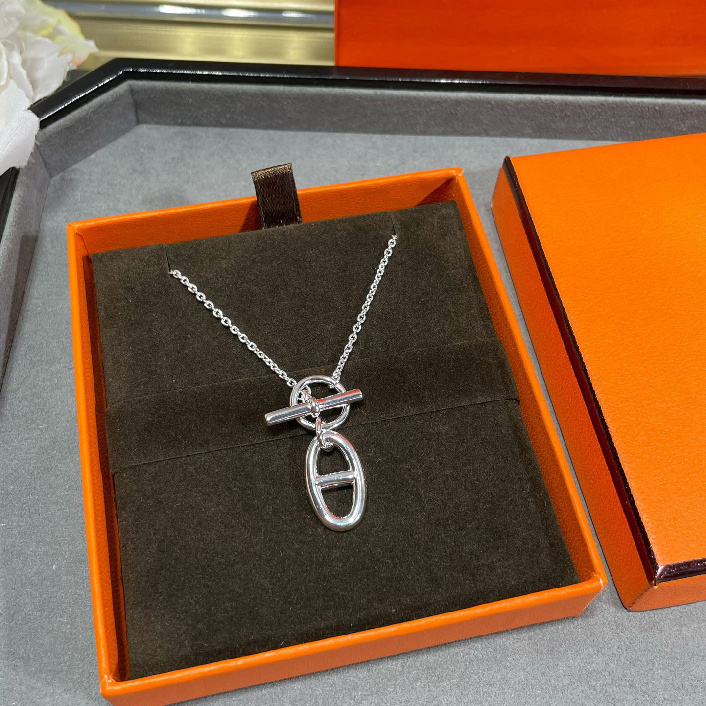 Hermes Luxury Necklace Elegant Necklaces Designer Necklaces Women Top Quality Pendant Charm Jewellery Designer For Women Gifts For Her Valentines Day Christmas Birthday Gift