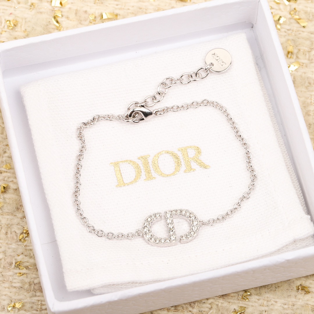 Dior Designer Bracelets High Quality Charm Bracelets Fashionable Luxury Jewelry For Women Classic Luxury Wedding & Party Accessories Valentines Day Christmas Birthday Gift