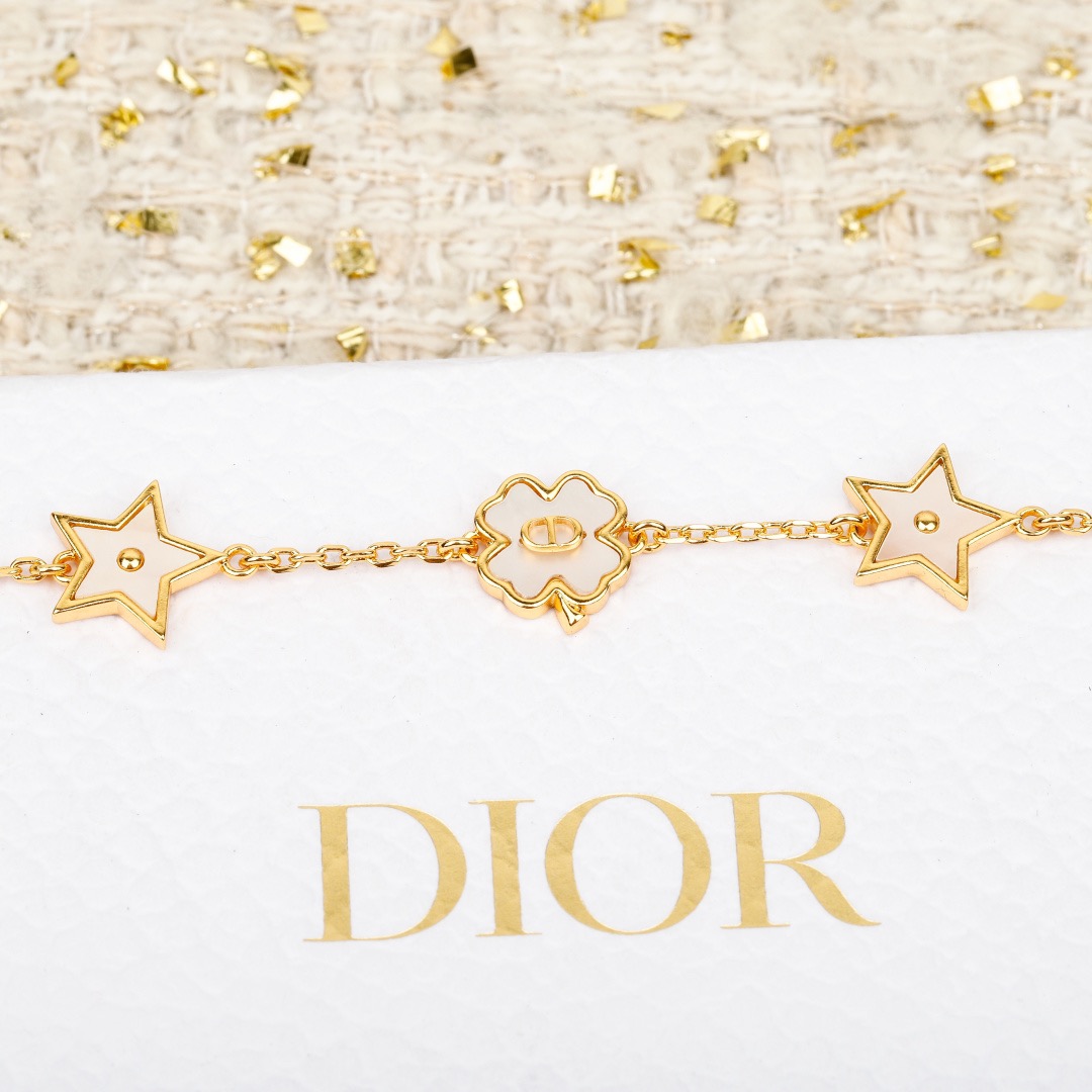 Dior Designer Bracelets High Quality Charm Bracelets Fashionable Luxury Jewelry For Women Classic Luxury Wedding & Party Accessories Valentines Day Christmas Birthday Gift