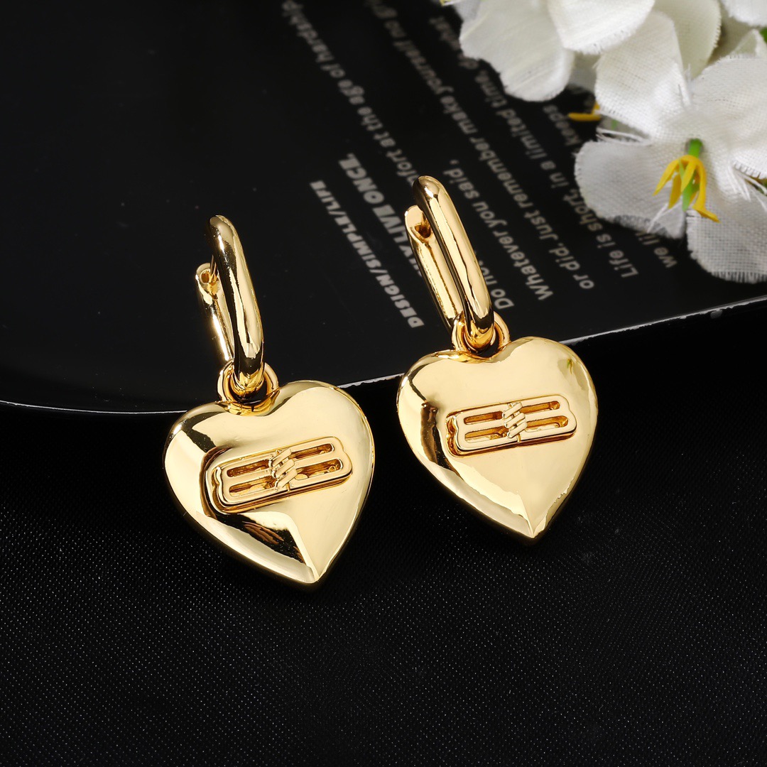 BALENCIAGA Top Quality Stud Fashion Stud Earrings Woman Designer Heart Earring Women Wedding Gifts Jewelry Valentines Day Christmas Birthday Gift
