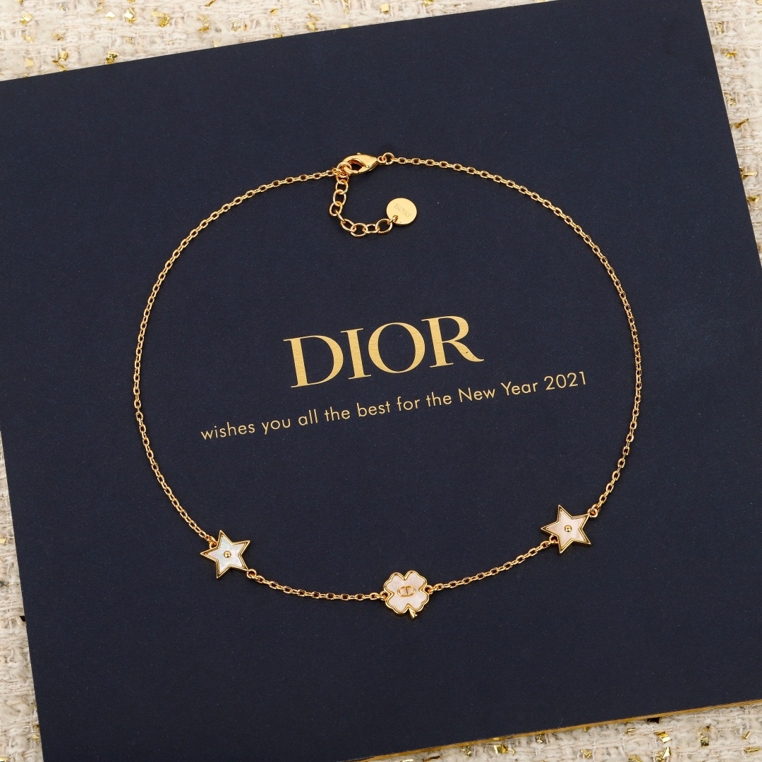 Dior Fashion Pendant Flower Designer Brand Necklace Women Jewelry Accessories Wedding Gift Valentines Day Christmas Birthday Gift