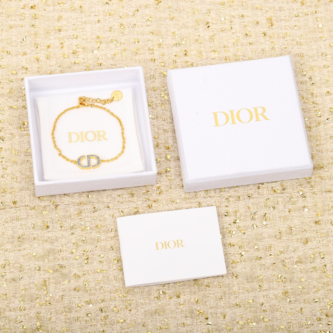 Dior Designer Bracelets High Quality Charm Bracelets Fashionable Luxury Jewelry For Women Classic Luxury Wedding & Party Accessories Valentines Day Christmas Birthday Gift