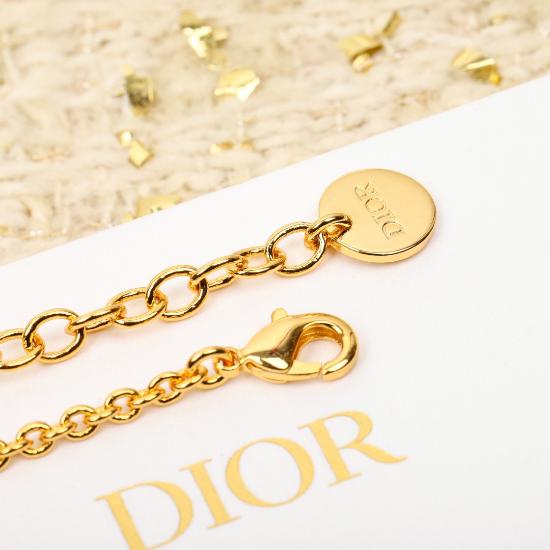 Dior Designer Bracelets High Quality Charm Bracelets Fashionable Luxury Jewelry For Women Classic Luxury Wedding & Party Accessories Valentines Day Christmas Birthday Gift