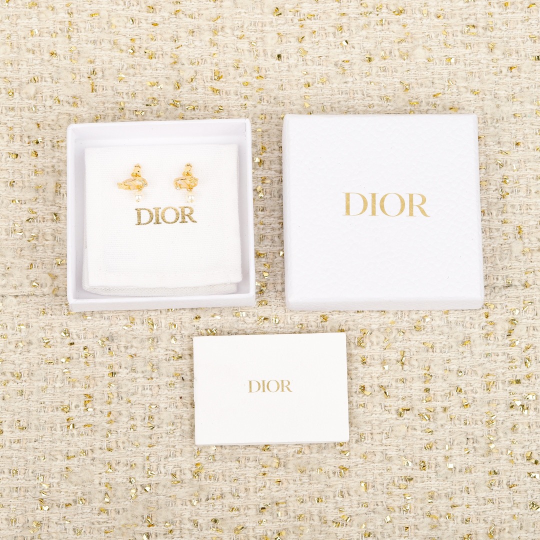Dior Top Quality Stud Fashion Stud Earrings Woman Designer Earring Multi D Letter Women Dia Wedding Gifts Jewelry Valentines Day Christmas Birthday Gift