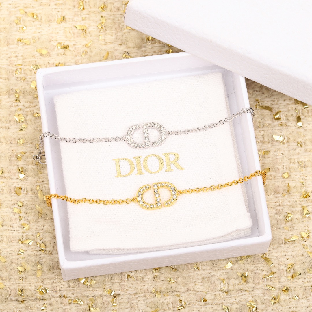 Dior Designer Bracelets High Quality Charm Bracelets Fashionable Luxury Jewelry For Women Classic Luxury Wedding & Party Accessories Valentines Day Christmas Birthday Gift