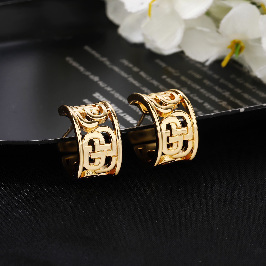 BALENCIAGA Top Quality Stud Fashion Stud Earrings Woman Designer Heart Earring Women Wedding Gifts Jewelry Valentines Day Christmas Birthday Gift