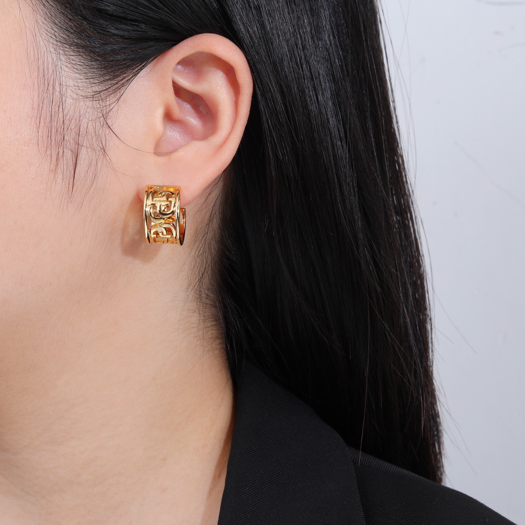 BALENCIAGA Top Quality Stud Fashion Stud Earrings Woman Designer Heart Earring Women Wedding Gifts Jewelry Valentines Day Christmas Birthday Gift