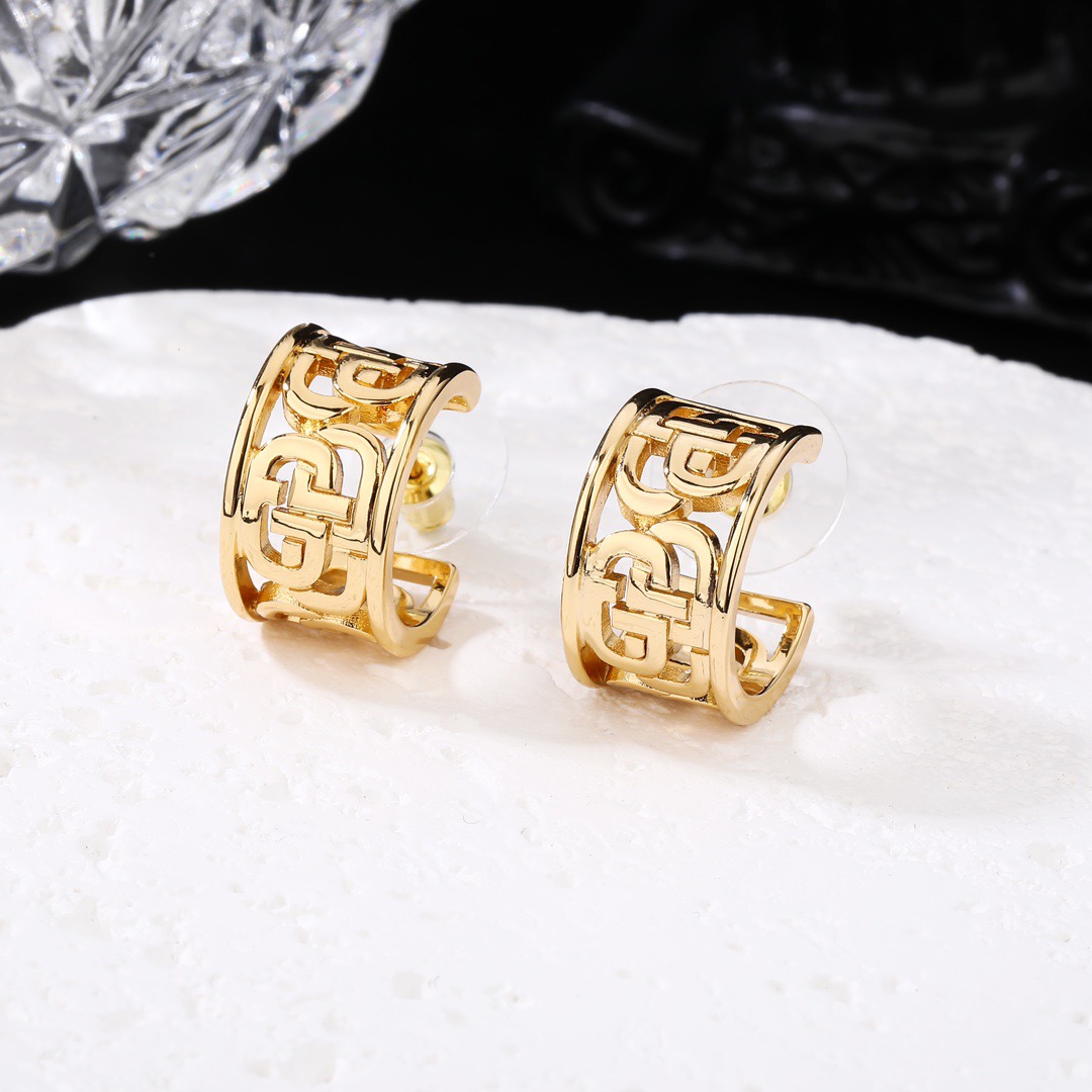 BALENCIAGA Top Quality Stud Fashion Stud Earrings Woman Designer Heart Earring Women Wedding Gifts Jewelry Valentines Day Christmas Birthday Gift