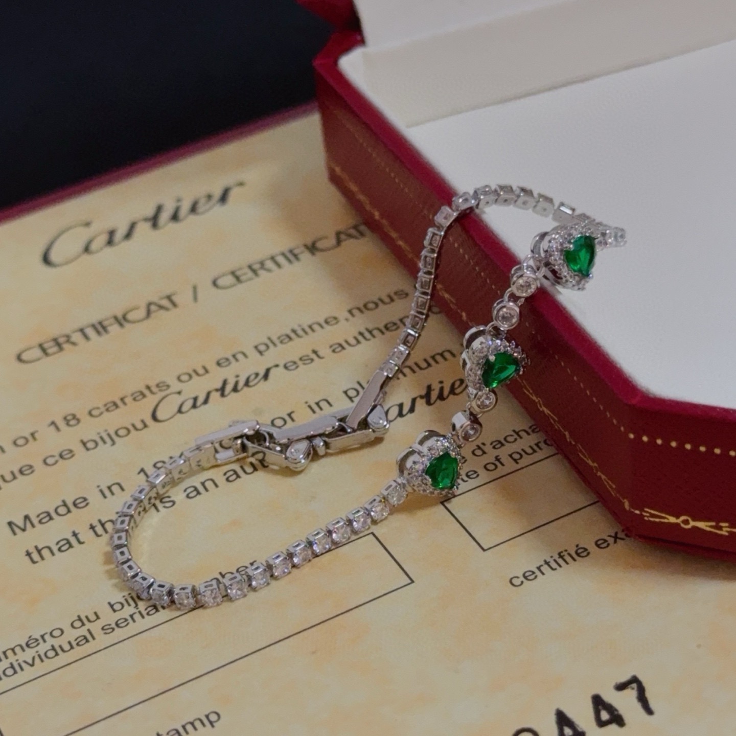 Cartier Designer Diamond Encrusted Chain Bracelet High Quality Chain Bracelet Fashionable Luxury Jewelry For Women's Classic Luxury Wedding Party Accessories Valentines Day Christmas Birthday Gift